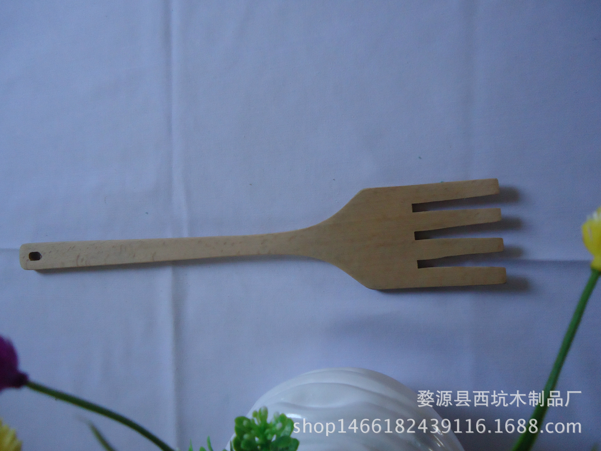 婺源县西坑木制品厂 匠心雕琢日用木制品的自然之美